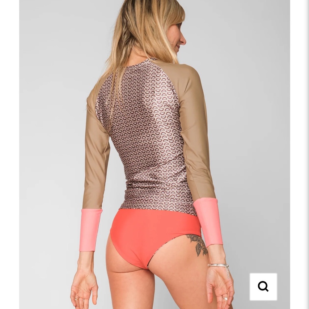 Seea Doheny Rashguard Size Small - Picture 7 of 8